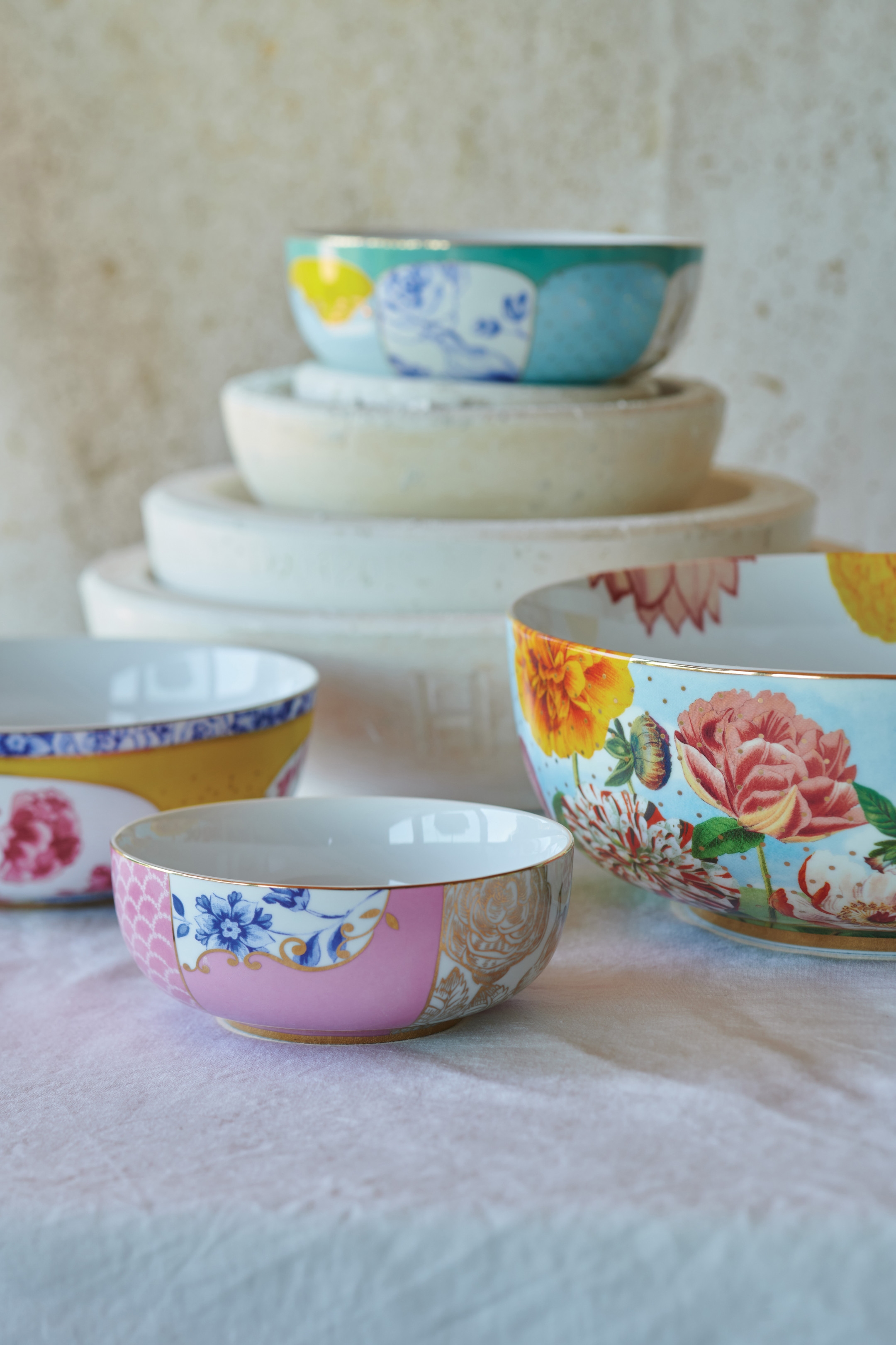 Pip Studio SS2022  Royal Bowls