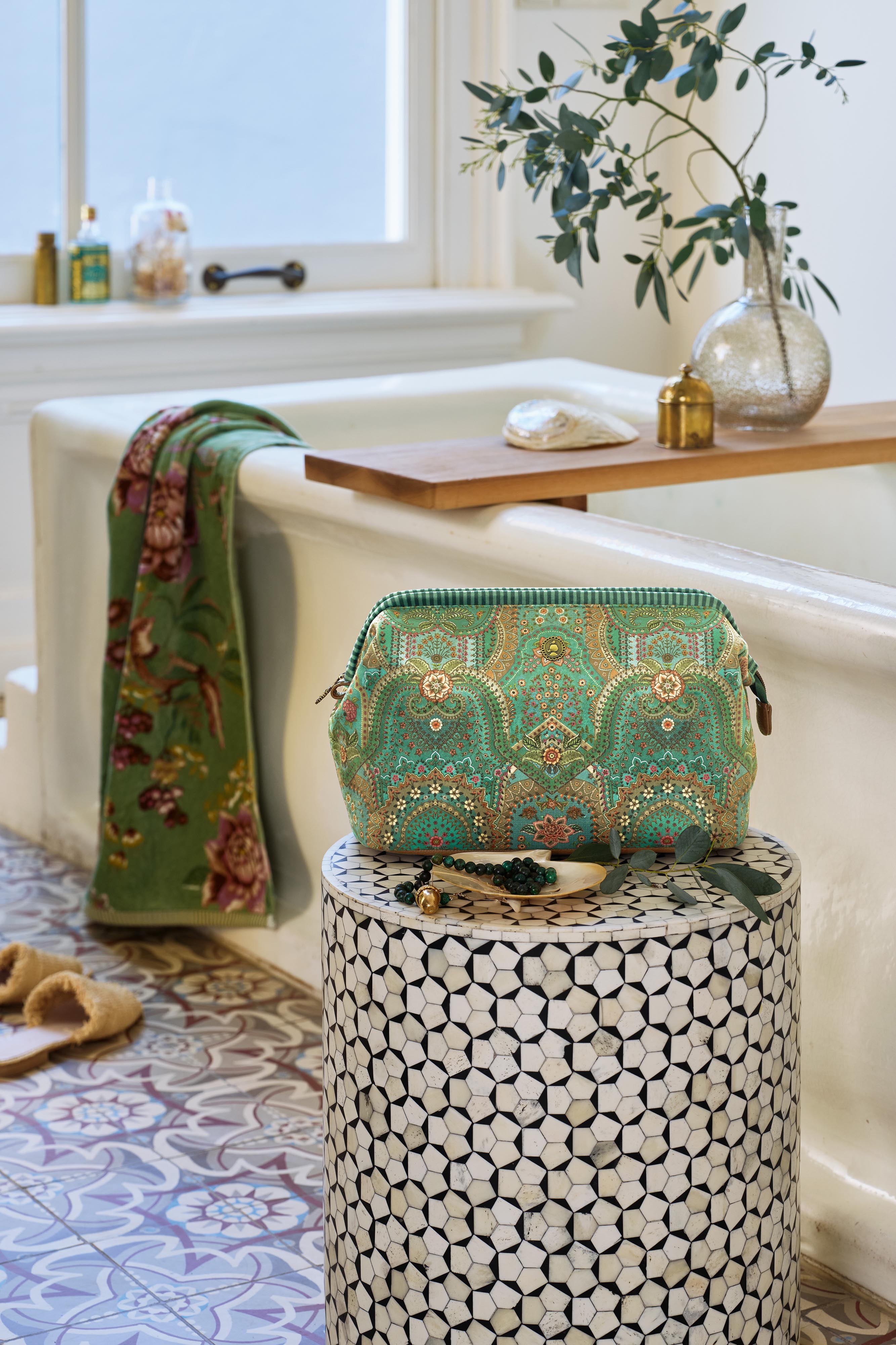 Pip Studio Cosmetic Bags FW2025 Jabali Green 01